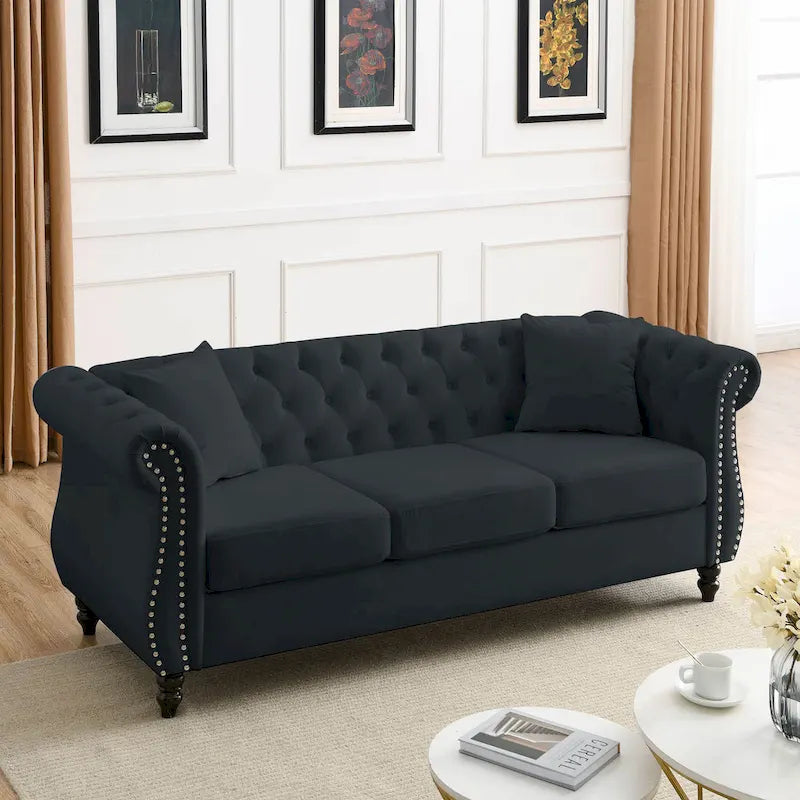 203 cm Chesterfield-Sofa mit Knopfheftung, gerollten Armlehnen, Nagelkopfbesatz und Rahmen aus Massivholz, schwarzer Samt